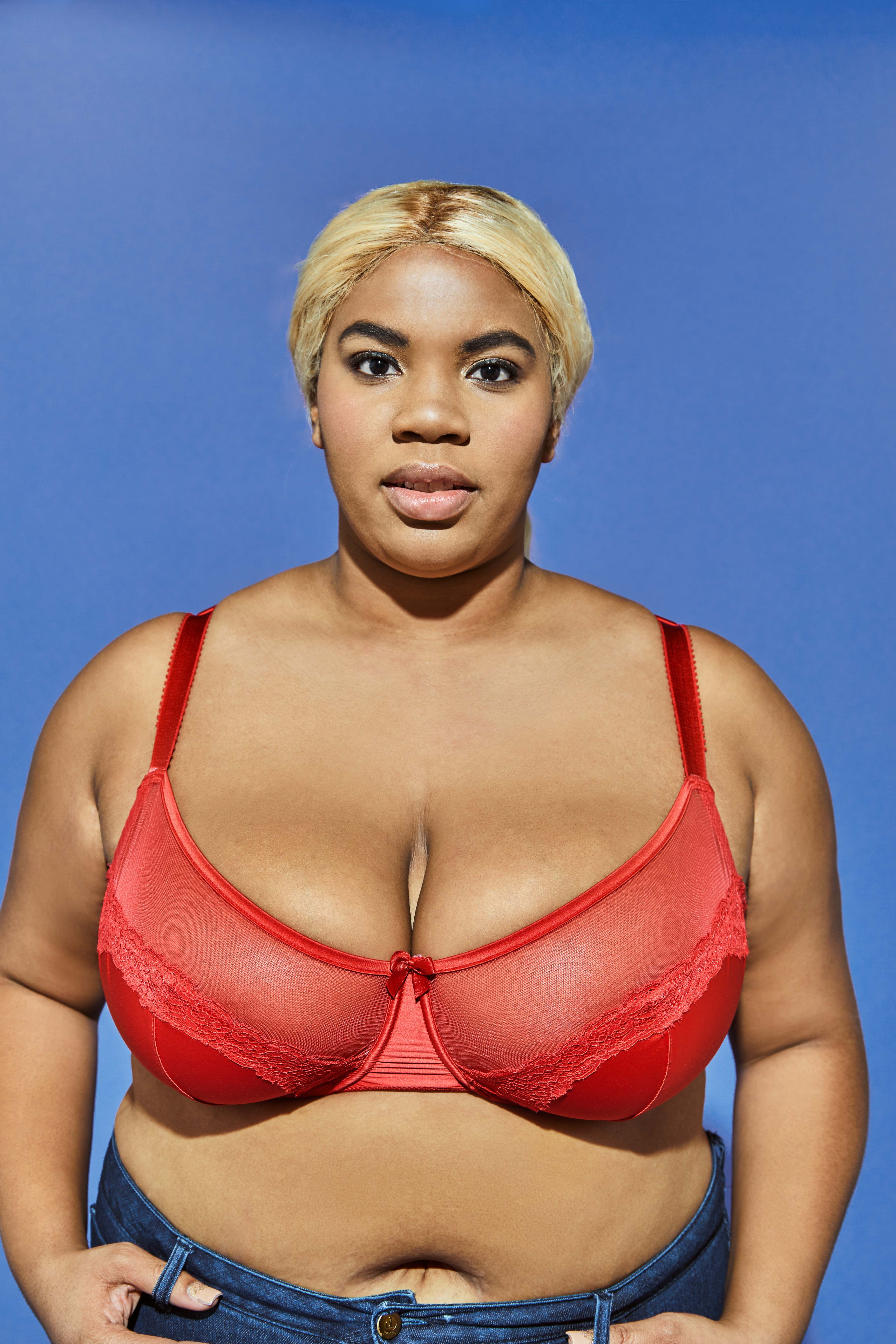 Ebony large nipples